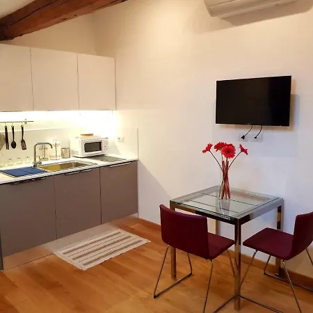 Loft Bianco Lägenhet Florens